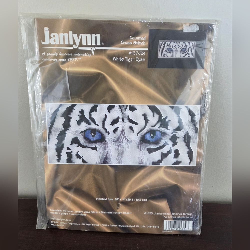 Janlynn White Tiger Eyes Counted Cross Stitch Kit 157-39 10" x 4" 1999 Wildlife